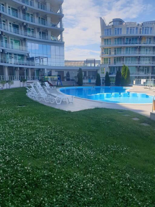 Studio Silver Terace With Sea View For 4 Person 비알라 외부 사진