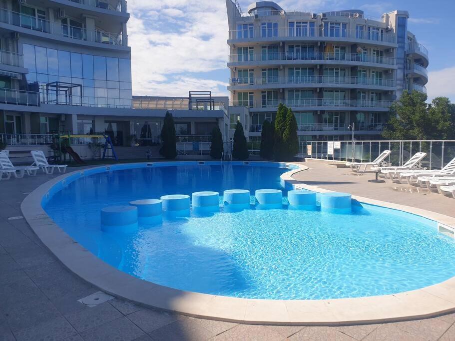 Studio Silver Terace With Sea View For 4 Person 비알라 외부 사진