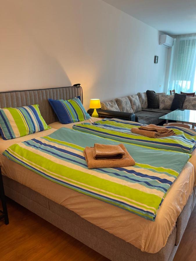 Studio Silver Terace With Sea View For 4 Person 비알라 외부 사진