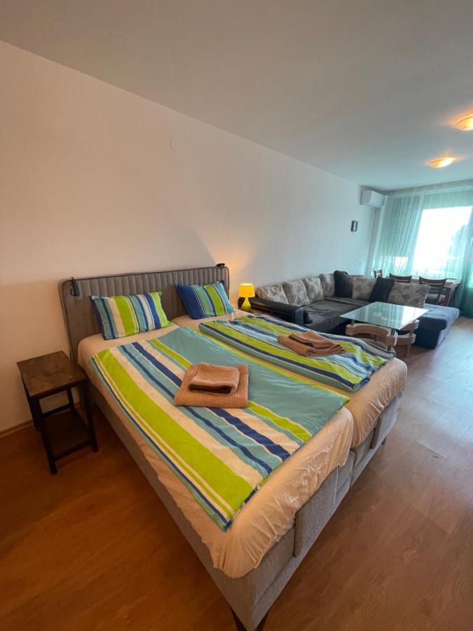 Studio Silver Terace With Sea View For 4 Person 비알라 외부 사진